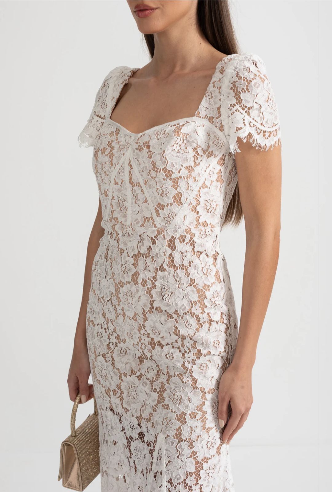 Vestido Longo de Renda Bordada - Silhueta Sereia com Estrutura Interna e Elegância Atemporal