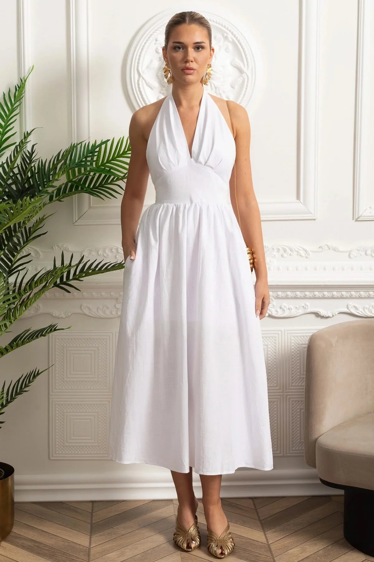 Vestido Longo em Algodão – Decote V, Alças Finas e Cintura Marcada – Estilo Oversized