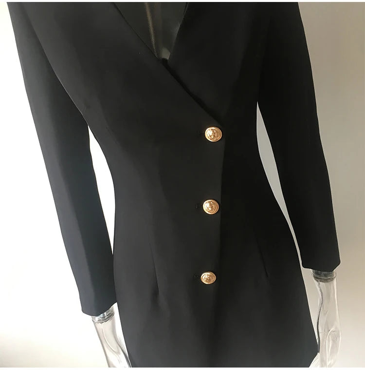 Vestido Curto Preto  – Elegância Atemporal