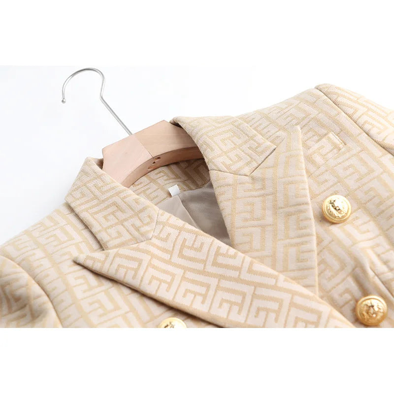 Blazer com detalhe em alfaiataria jacquard - botões timbrados