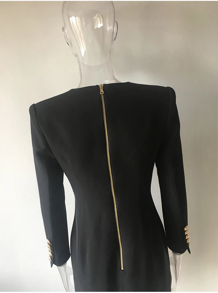 Vestido Curto Preto  – Elegância Atemporal
