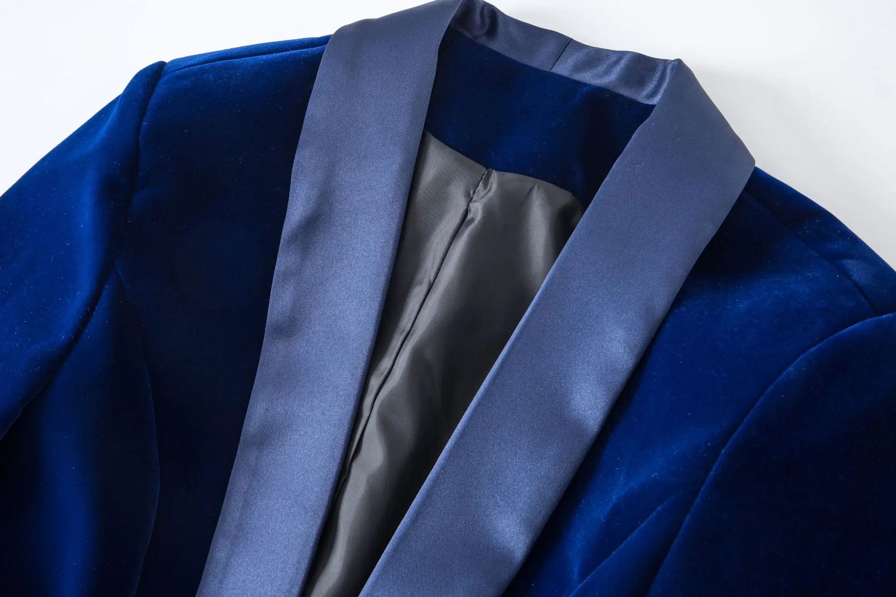 Blazer Veludo Com lapela em Cetim - Luxo