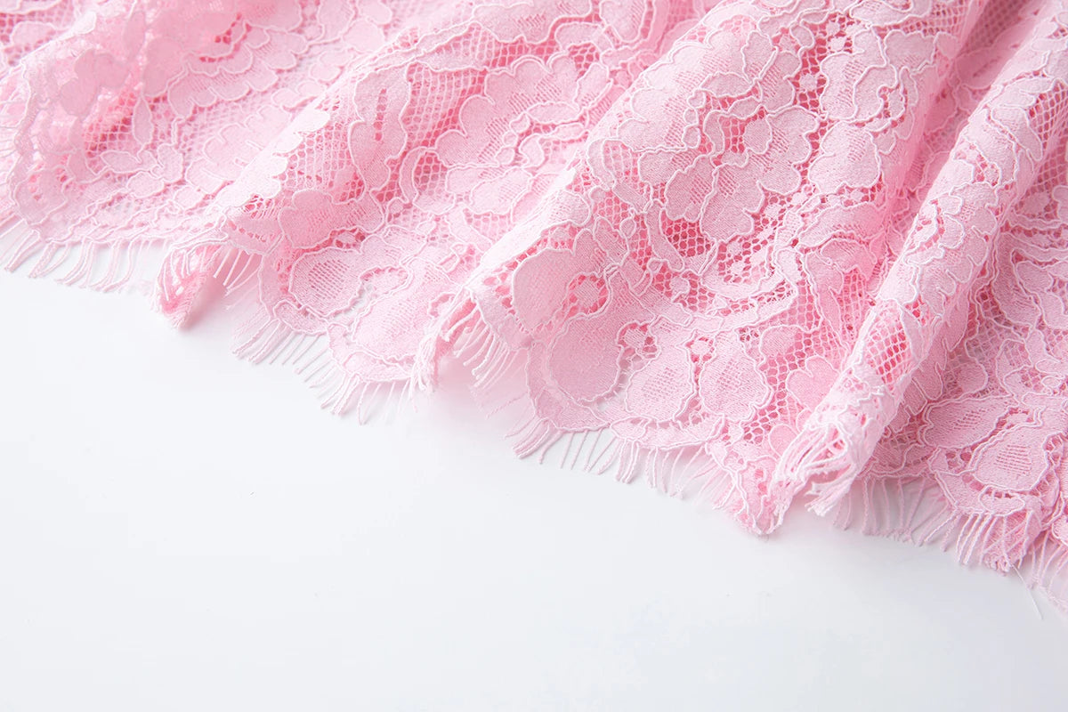 Renda com Pérolas e Strass Bordados à Mão, Gola Redonda, Manga Curta