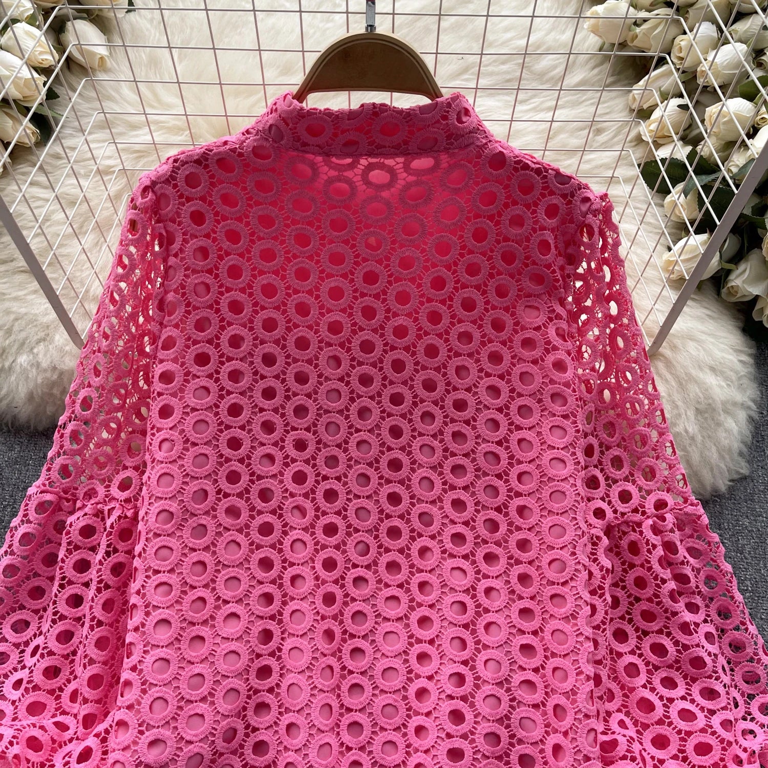 Blusa Feminina French Chic – Elegância e Sofisticação