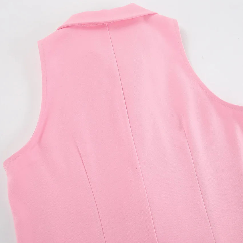 Vestido Polo e Botões Dourados - Estilo e Sofisticação