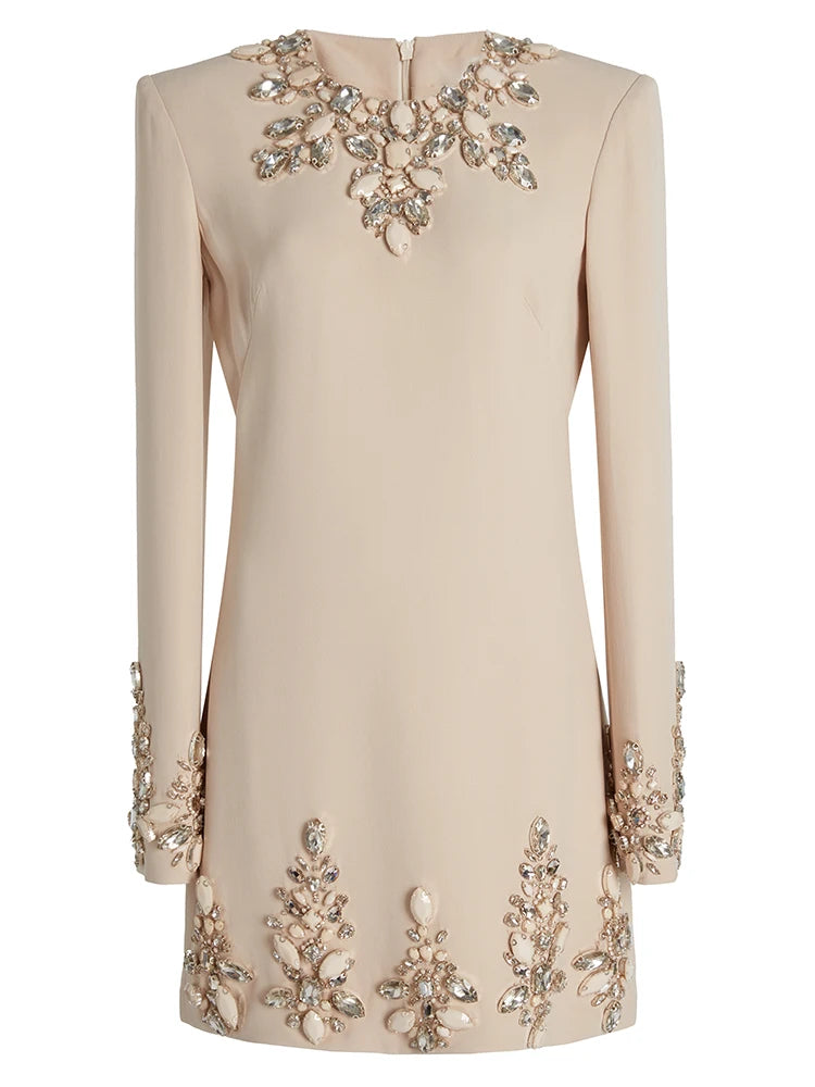 Vestido Bordado à Mão – Elegância e Sofisticação