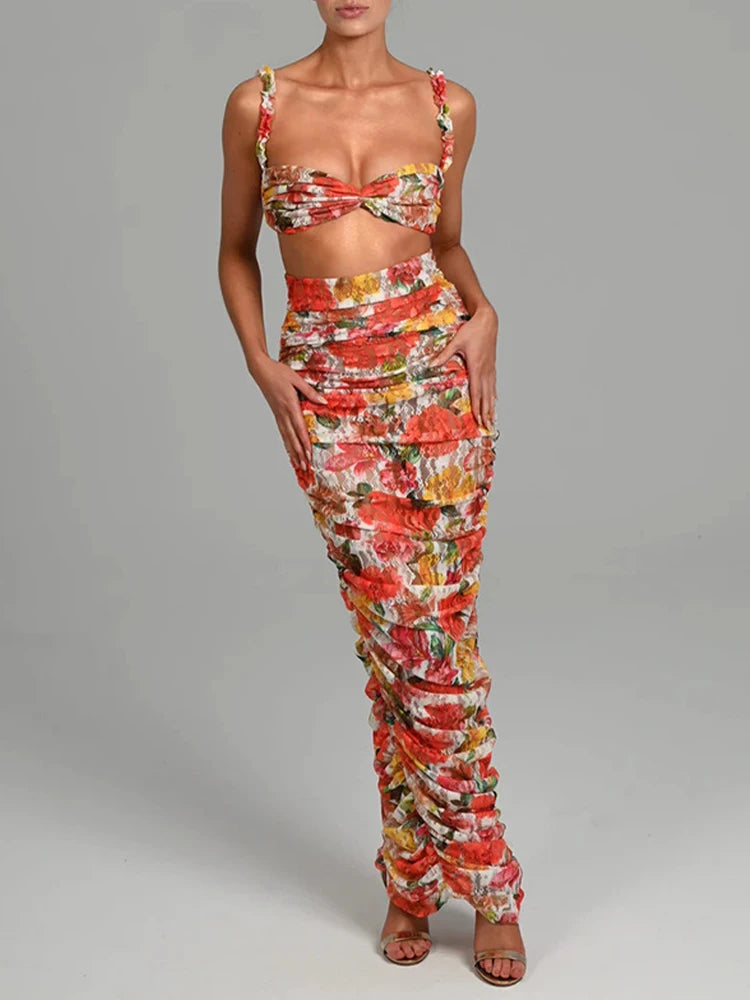 Conjunto Estampado Elegante – Top Sem Alças e Saia Longa com Detalhe Ruched