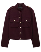 Jaqueta em Tweed Texturizado – Corte Reto e Botões Dourados