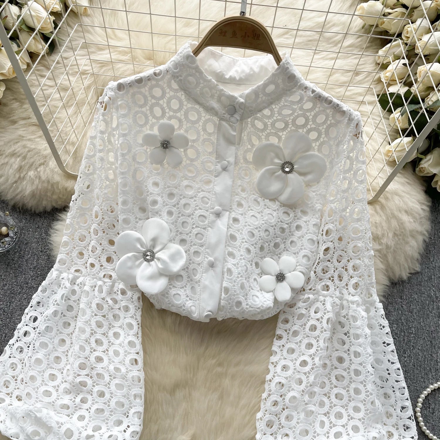 Blusa Feminina French Chic – Elegância e Sofisticação