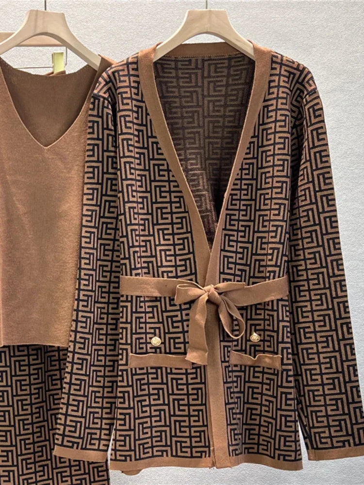 Conjunto Tres Peças Tricô - Novidade