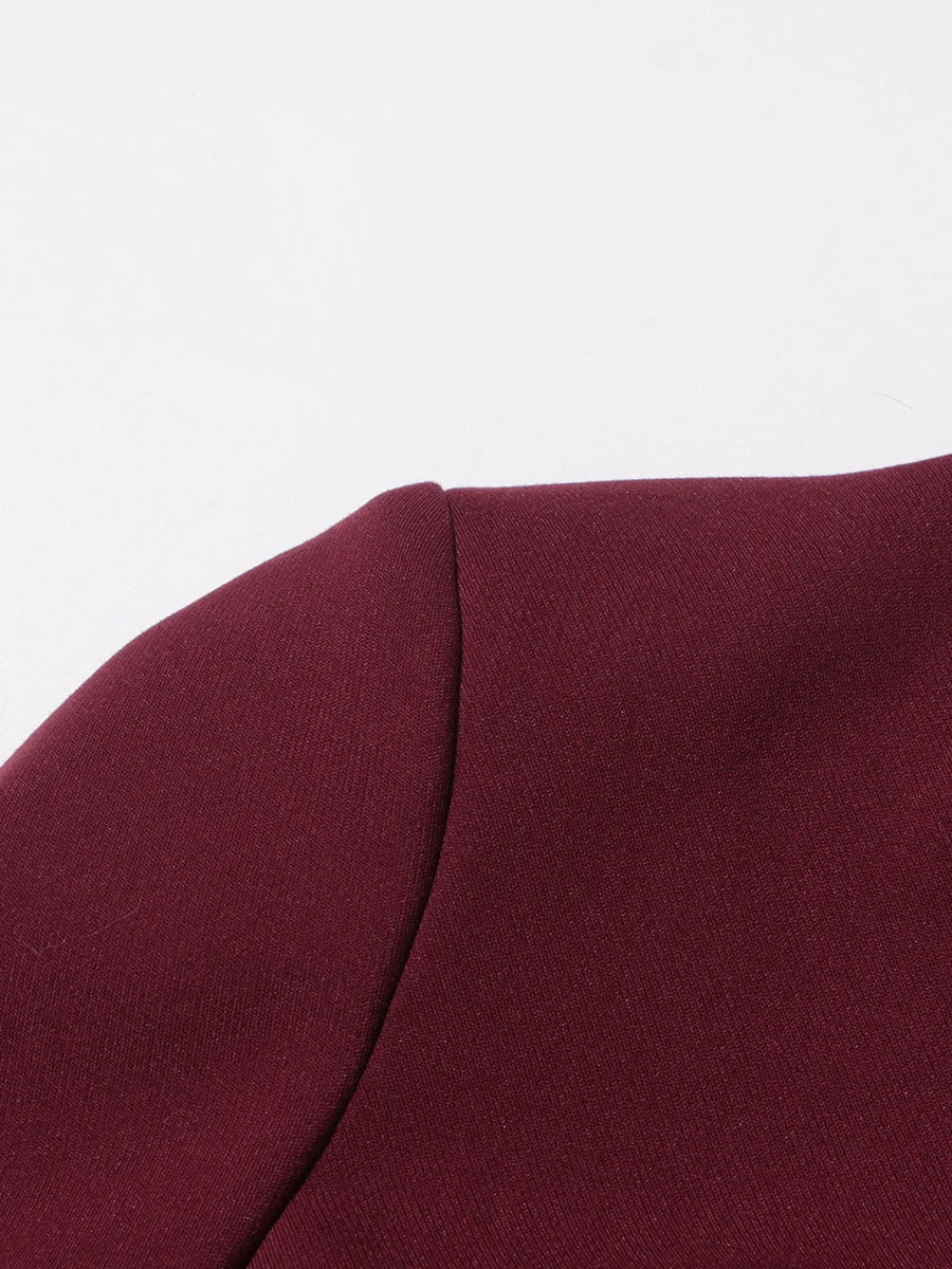 Conjunto de Alfaiataria – Blazer com Gola Alta e Calça de Cintura Alta com Botões Decorativos