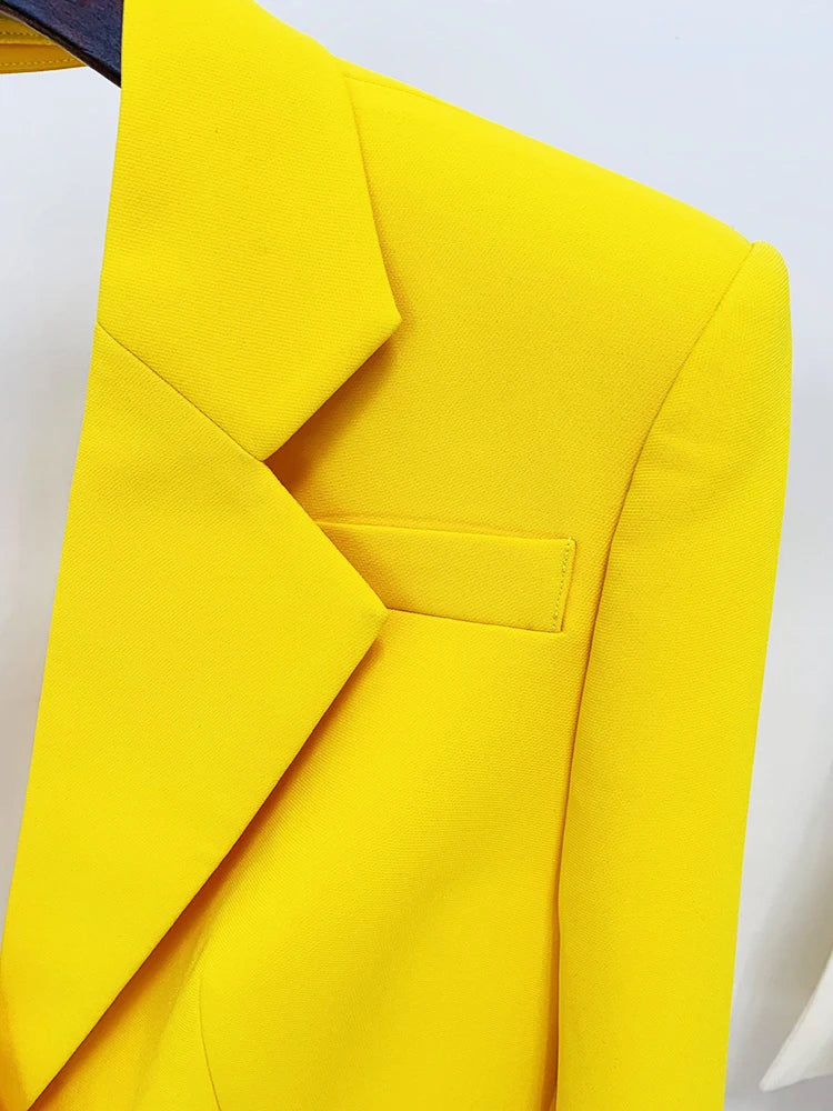 Blazer Com costas detalhe bordado