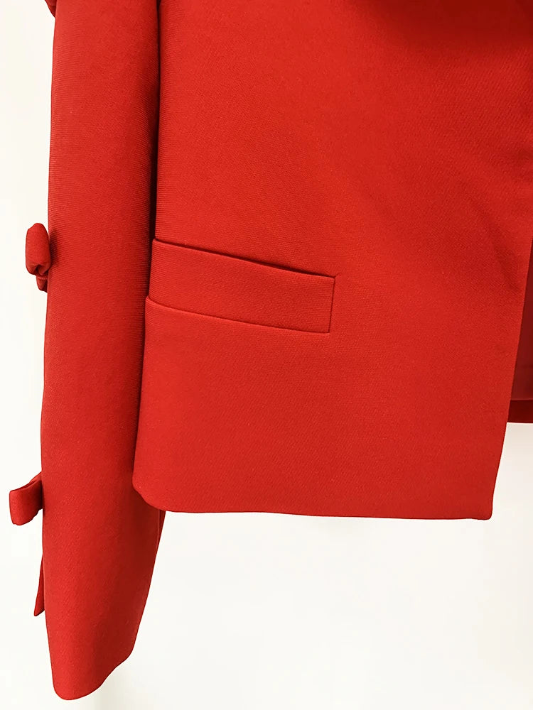 Blazer Cropped com Laço e Detalhes Vazados na Manga