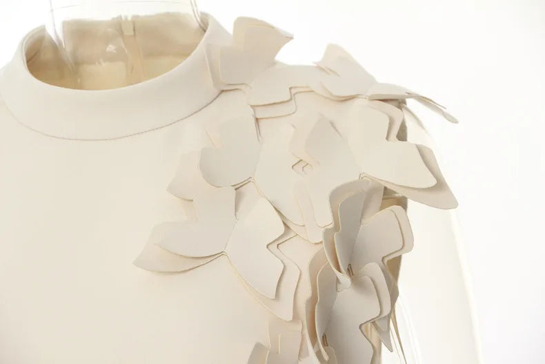 Vestido Alfaiataria com detalhe em flores
