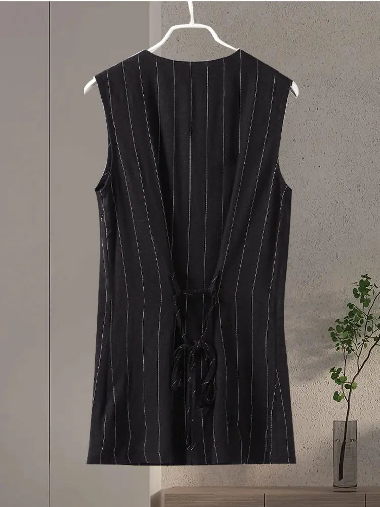 Conjunto Listrado - Colete e Mini Saia, Sem Mangas, Casual Elegante