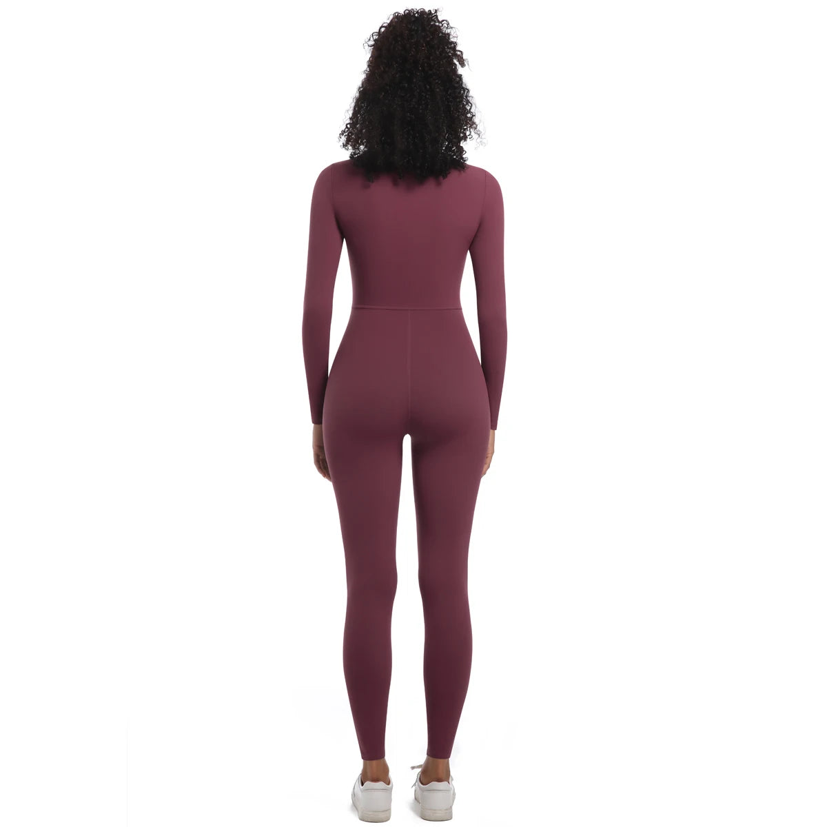 Macacão Fitness Feminino com Zíper Frontal – Modelagem Anatômica e Performance Elegante