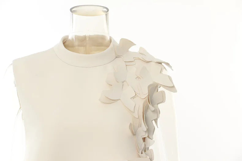 Vestido Alfaiataria com detalhe em flores