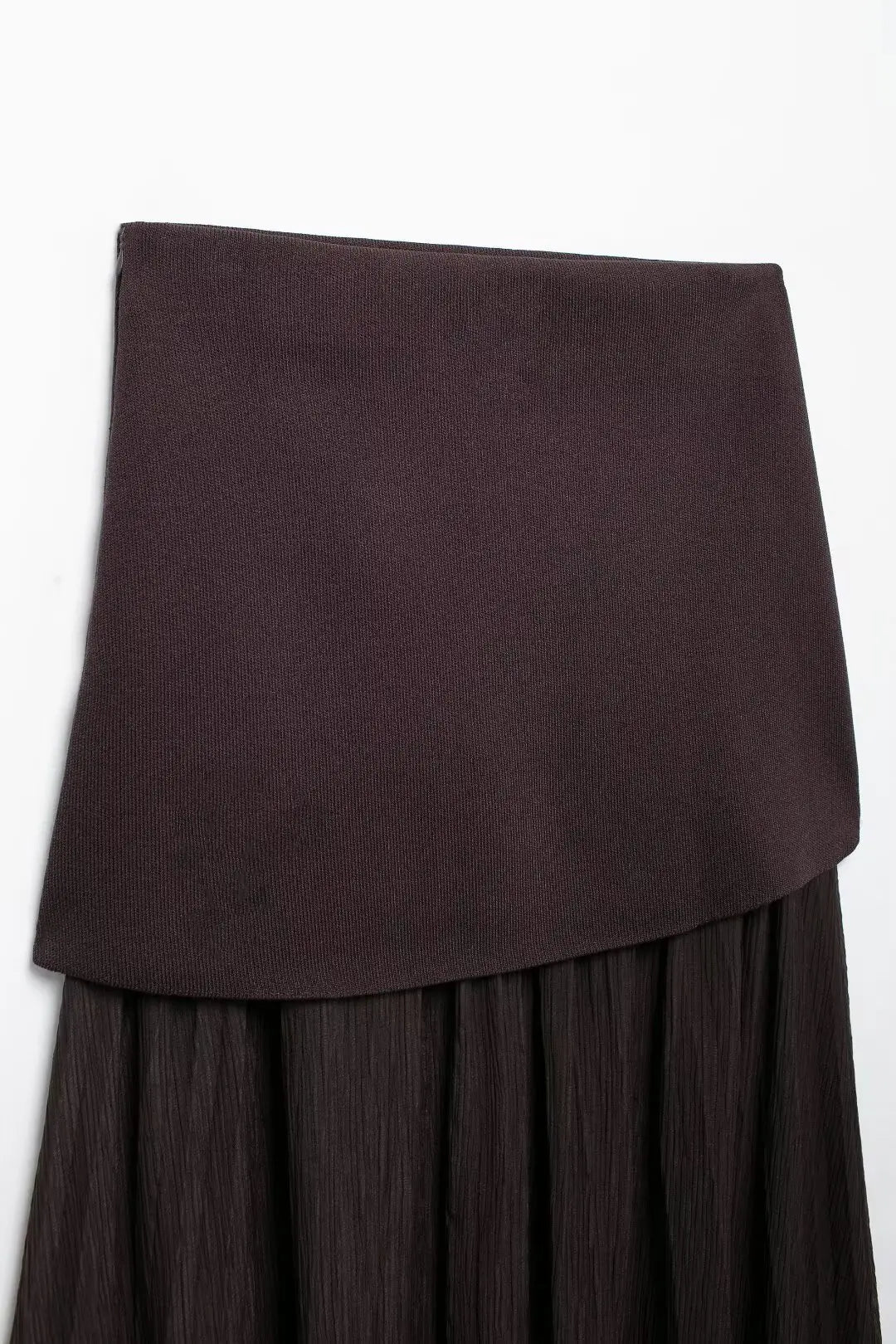 Conjunto – Toque Retrô Elegante, Blusa Tricotada Sem Mangas + Saia Longa Moderna