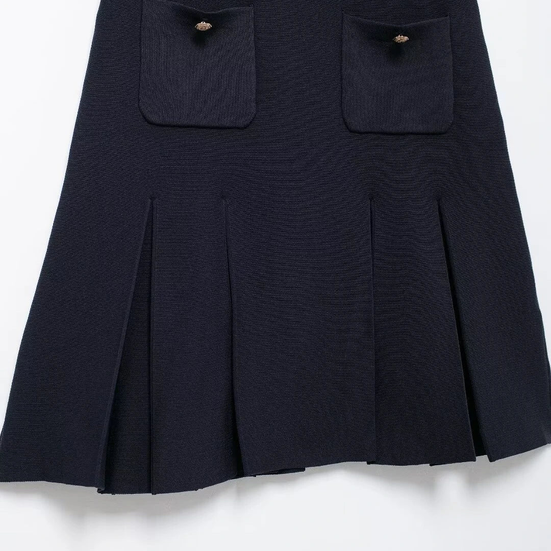 Mini Vestido Vintage com Plissado Elegante – Perfeito para Noite e Verão