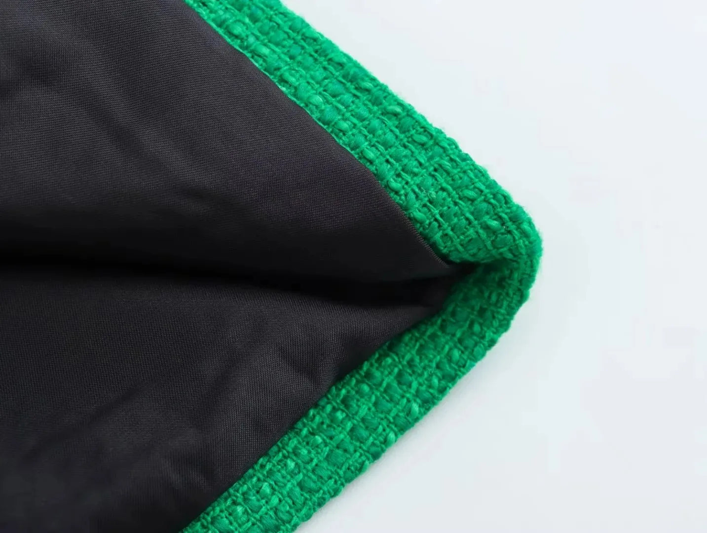 Vestido Tubinho Com decote quadrado - Novidade