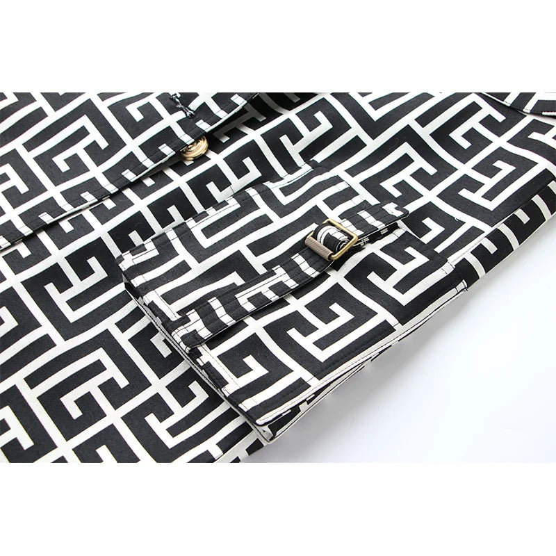 Trench Coat Luxo Tecido Estruturado - Monograma