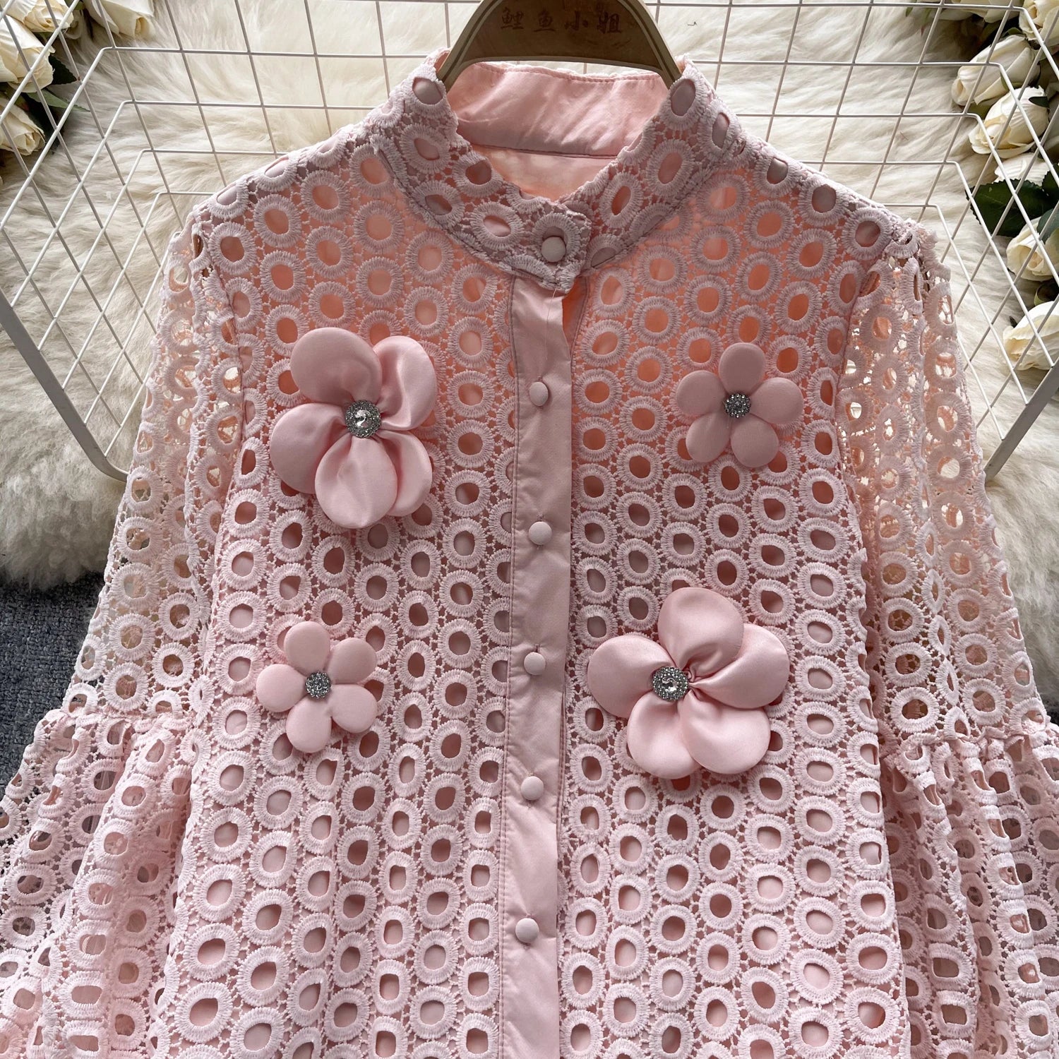 Blusa Feminina French Chic – Elegância e Sofisticação