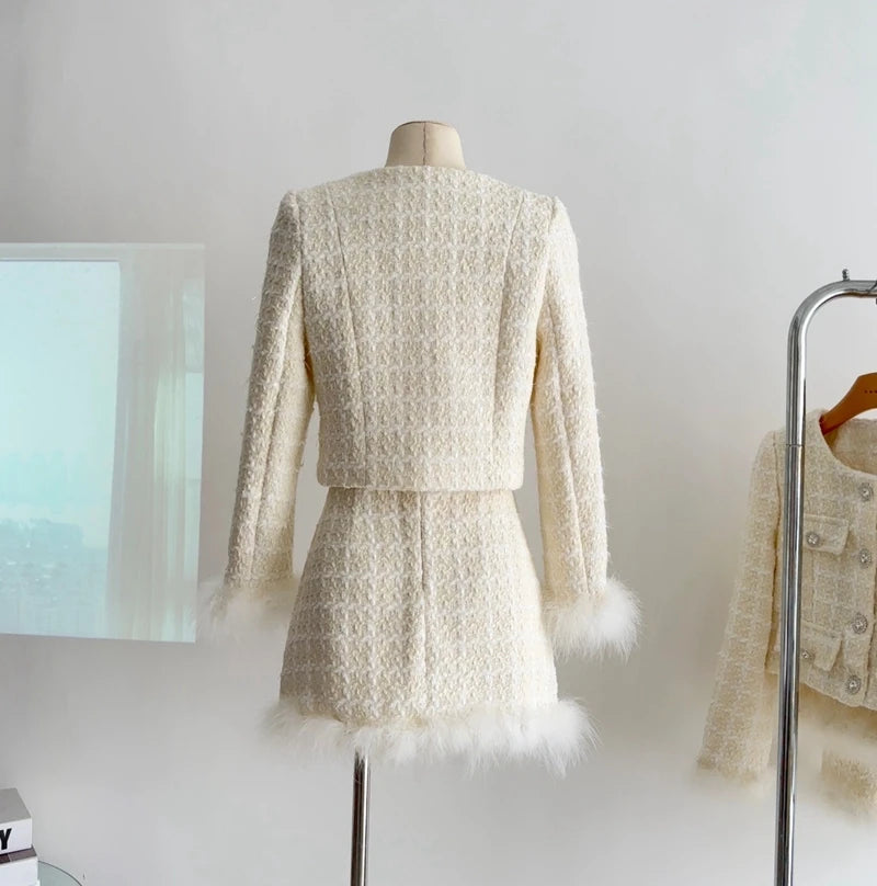 Conjunto Blazer Tweed e Pluma - Novidade
