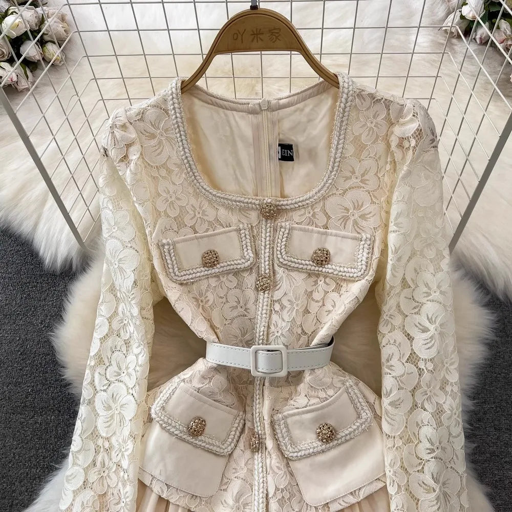 Vestido bordado renda luxo - com cinto