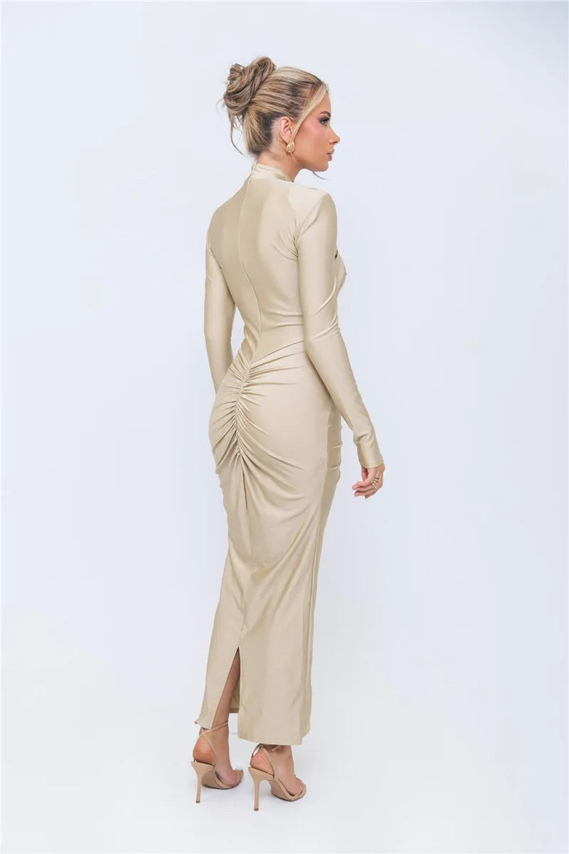 Vestido Maxi Sexy com Fivela de Metal