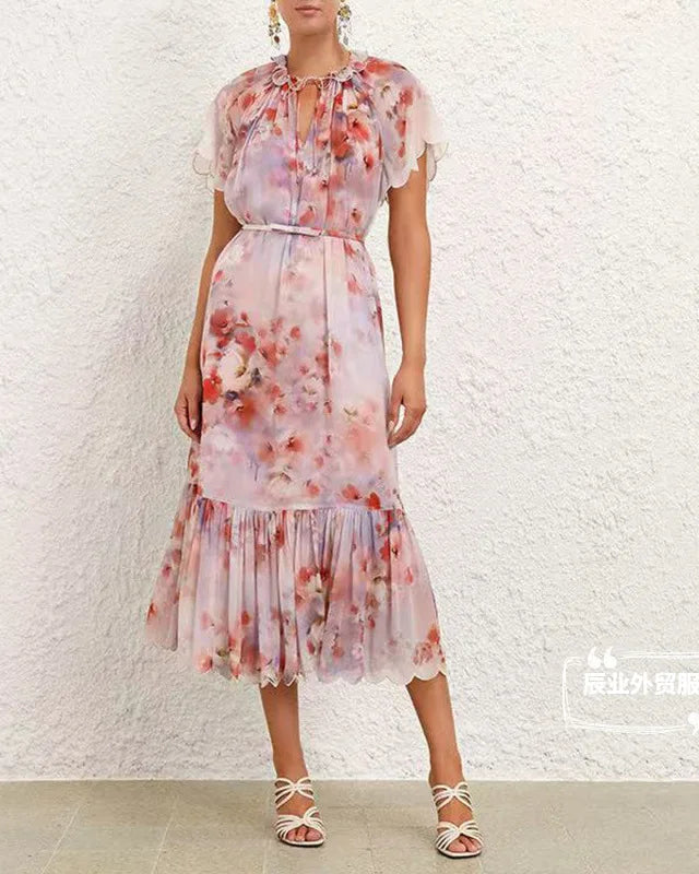 Vestido Midi Floral com Cintura Império – Elegância Leve