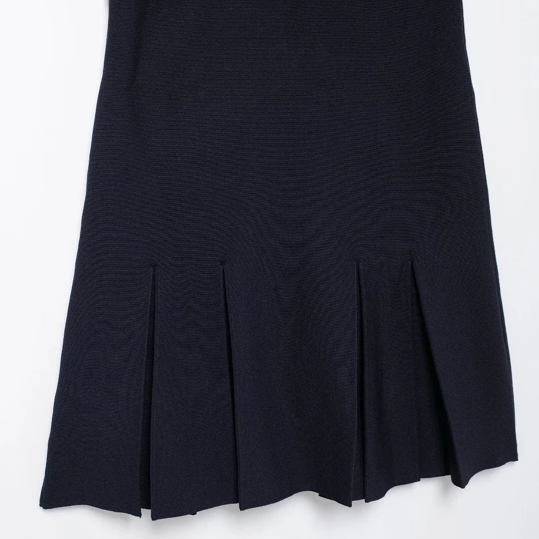 Mini Vestido Vintage com Plissado Elegante – Perfeito para Noite e Verão