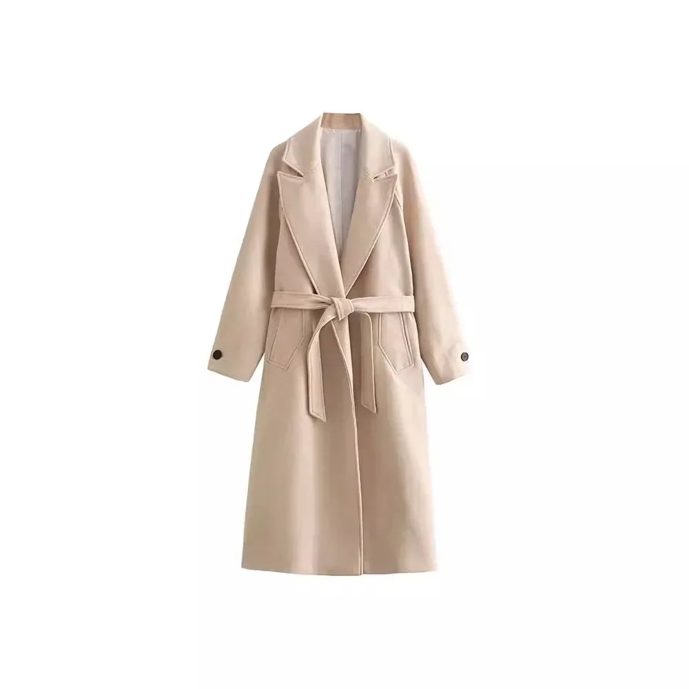 Casaco Longo – Estilo, Conforto e Sofisticação