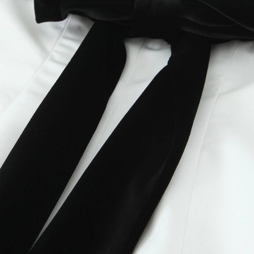 Blusa Sem Alças com Laço - Top Cropped Branco Estilo Chic