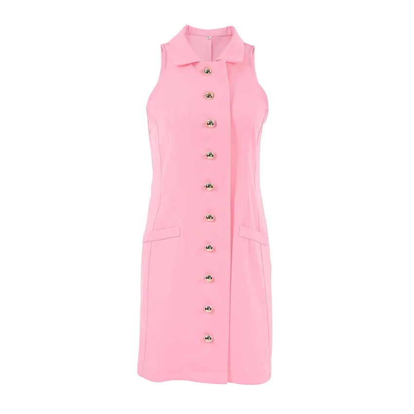 Vestido Polo e Botões Dourados - Estilo e Sofisticação