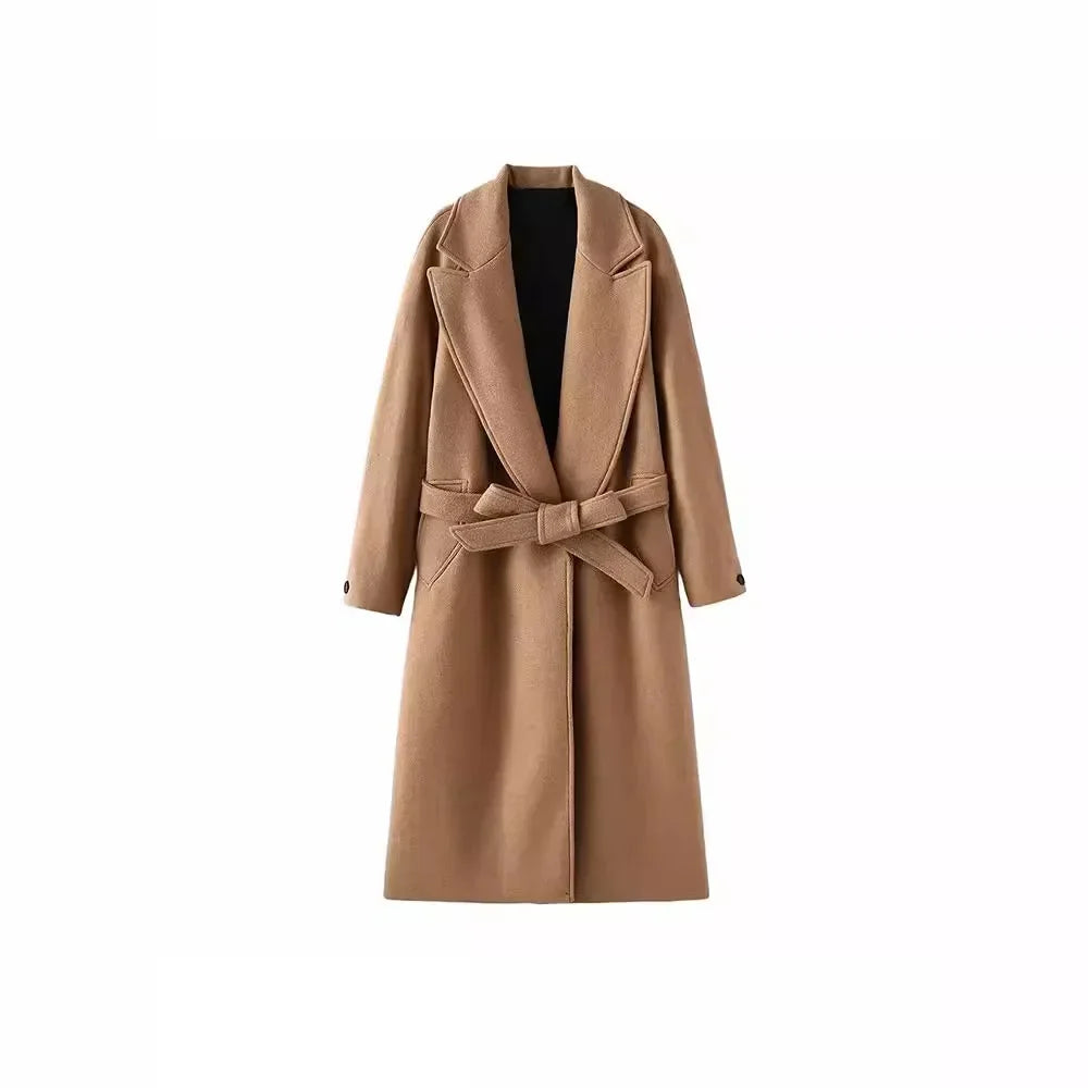 Casaco Longo – Estilo, Conforto e Sofisticação