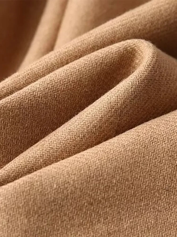 Casaco Longo – Estilo, Conforto e Sofisticação