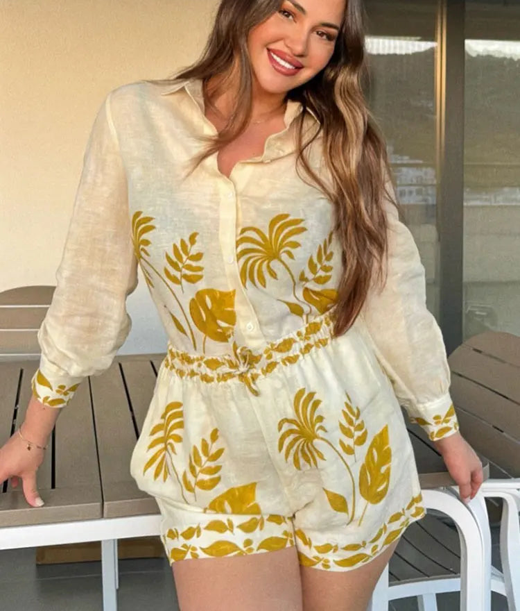 Conjunto Casual 2 Peças: Blusa Bege de Manga Longa com Gola Lapela + Shorts com Cintura Elástica e Faixa