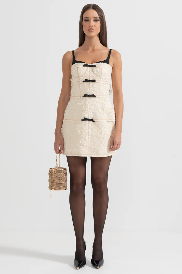 Vestido Com Plumas - Marfim
