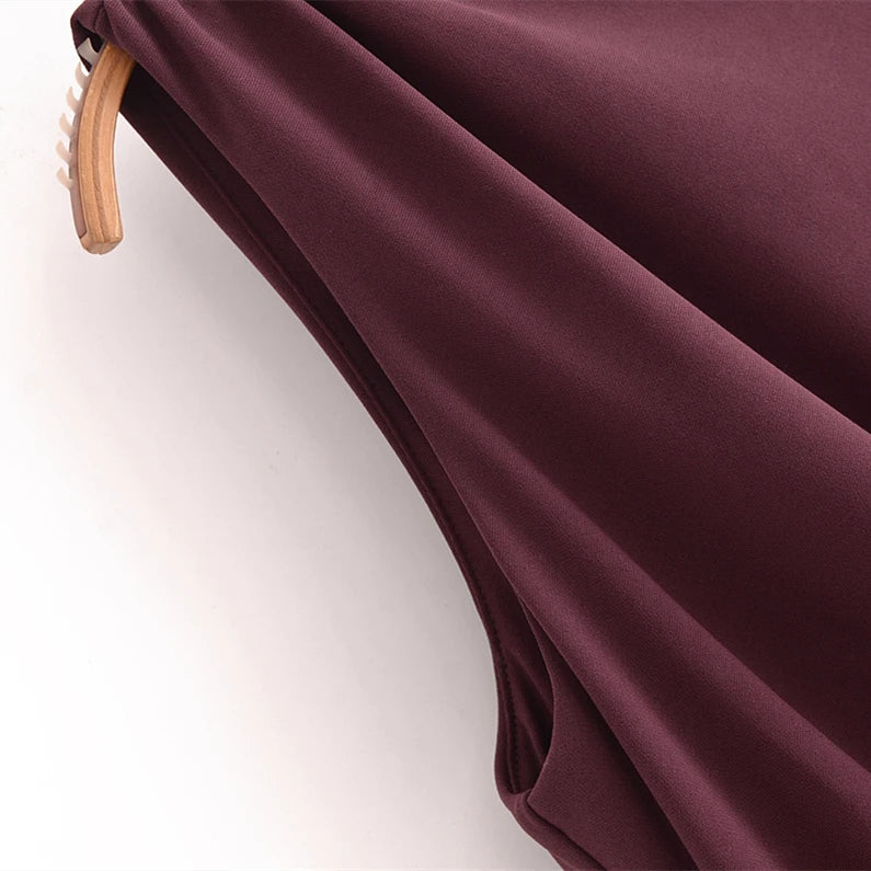 Vestido Sem Mangas Ajuste perfeito ao Corpo – Design Chique e Versátil