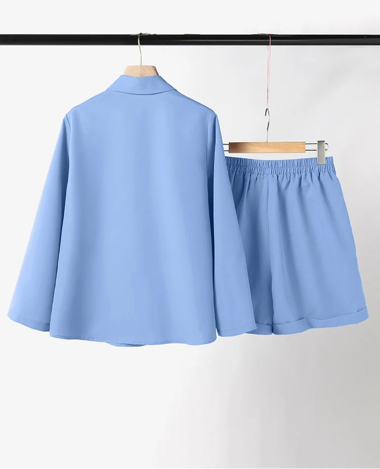 Conjunto Casual – Camisa de Manga Longa e Shorts de Cintura Alta