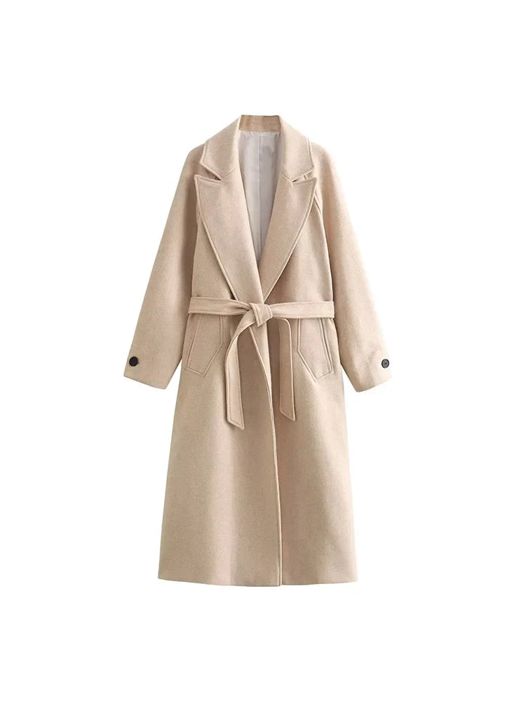 Casaco Longo – Estilo, Conforto e Sofisticação