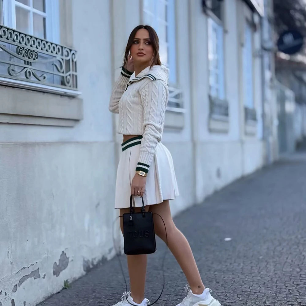 Conjunto Feminino Elegante de Tricô com Gola Lapel e Manga Longa
