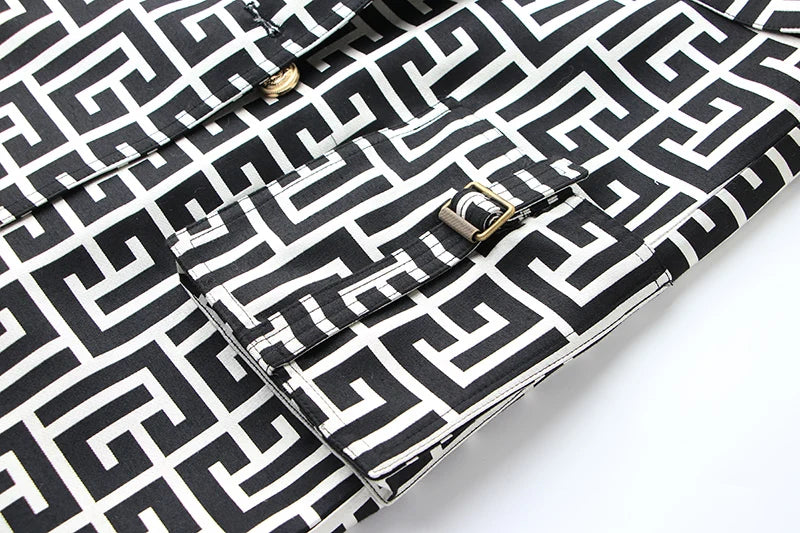 Trench Coat Luxo Tecido Estruturado - Monograma