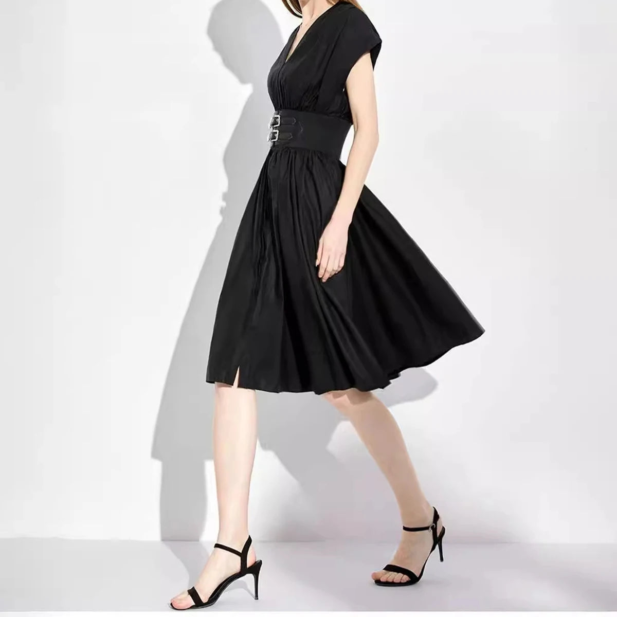 CHCH - Vestido Longo Sem Mangas de Cintura Alta