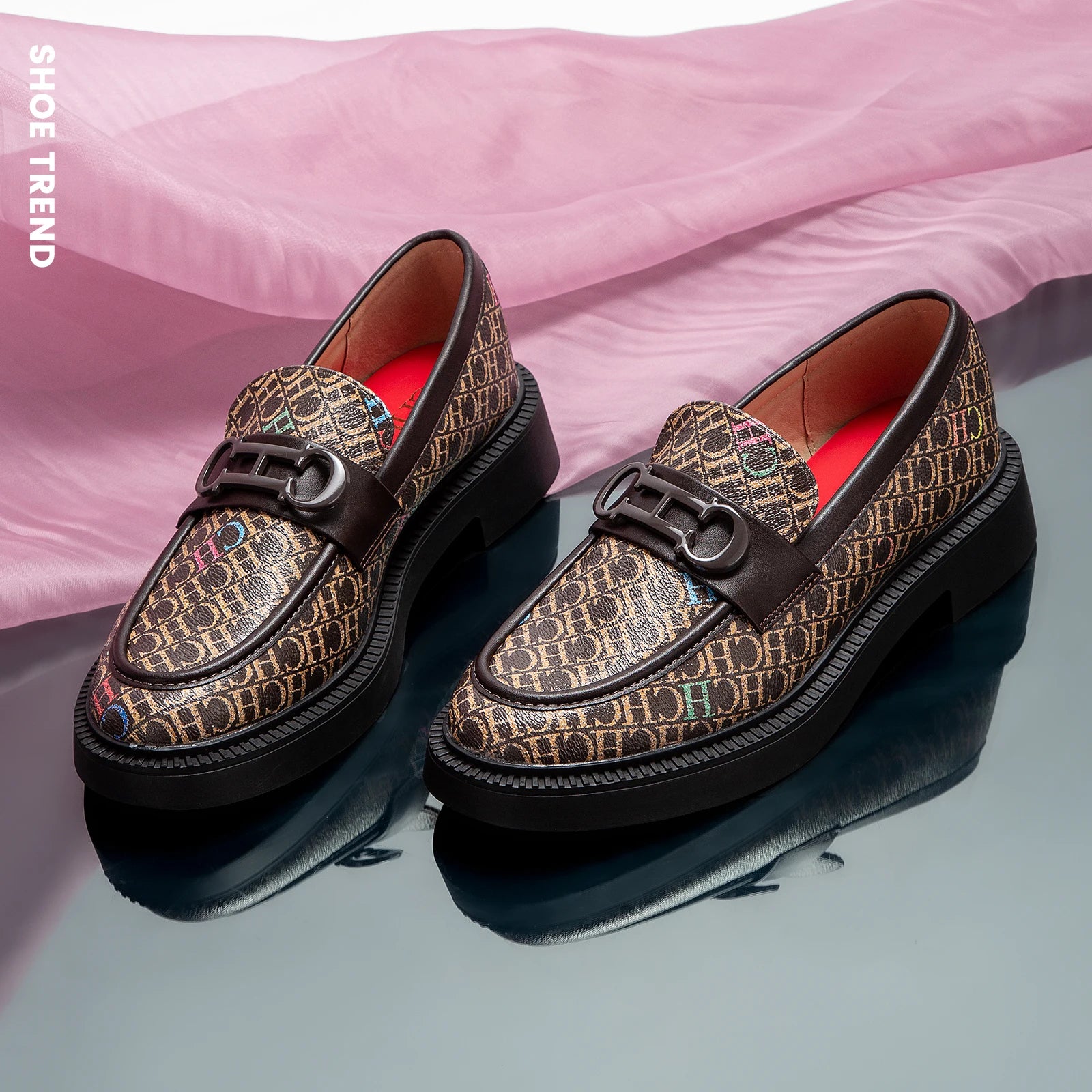 Sapato Feminino CHCH Flat – Elegância Clássica