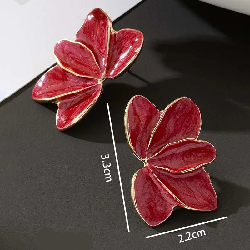 Brinco Flor – Delicadeza e Estilo