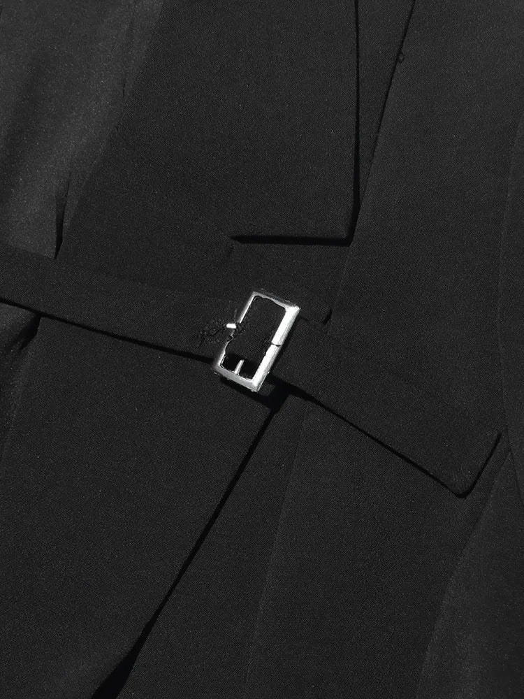 Trench Coat com Cinto – Design Elegante e Silhueta Acinturada