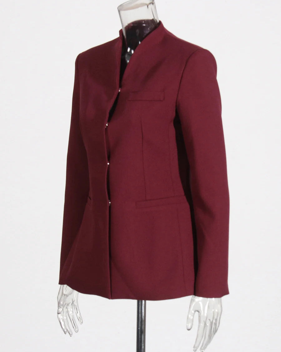 Conjunto de Alfaiataria – Blazer com Gola Alta e Calça de Cintura Alta com Botões Decorativos