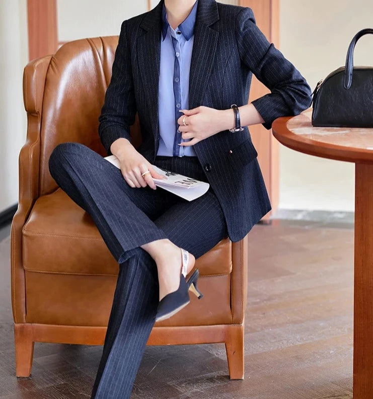 Conjunto Blazer Alongado Com Risca Giz