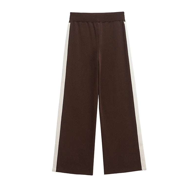 Conjunto Moletom Pulôver e Calça Cintura Alta com Elastano, Estilo Vintage